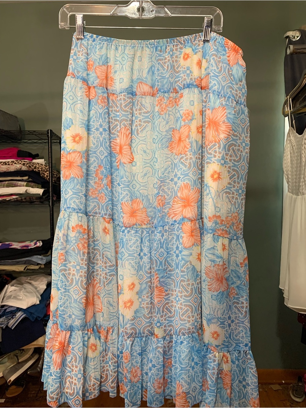 Ruby Rd. Light Blue Midi Skirt with Coral Floral Print WAIST 20, WITH STRETCH 28 - Picture 3 of 3